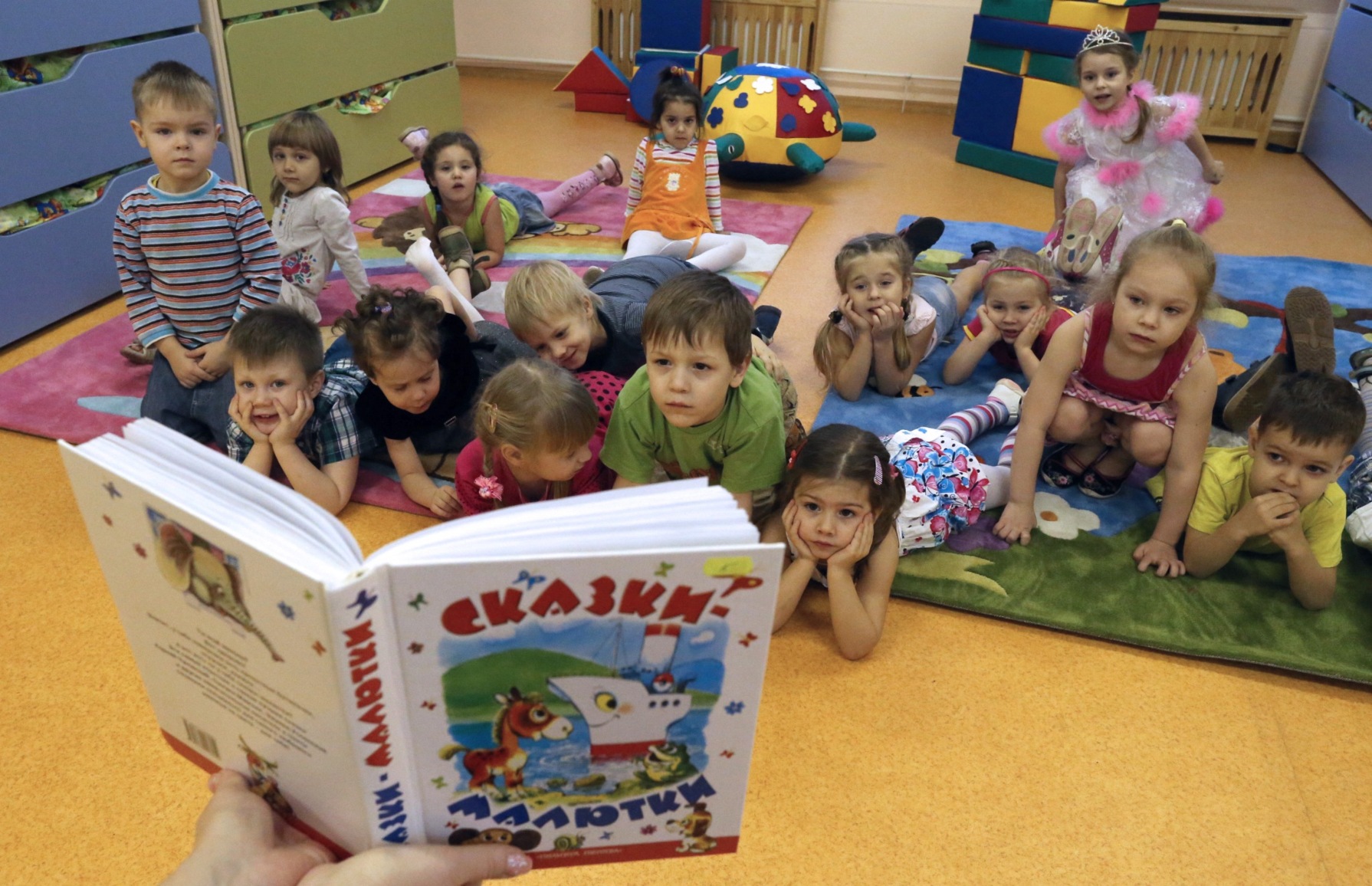 В Белгороде началась акция «Подари книги детям» 