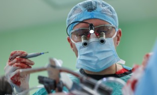 ​«Сердце под огнём». Как белгородские кардиохирурги спасли женщину, в сердце которой застрял осколок