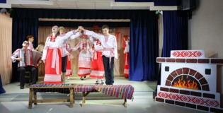 Не «особенные дети», а особенный вечер. В Белгороде «Синяя птица» показала «Белгородские потешки»