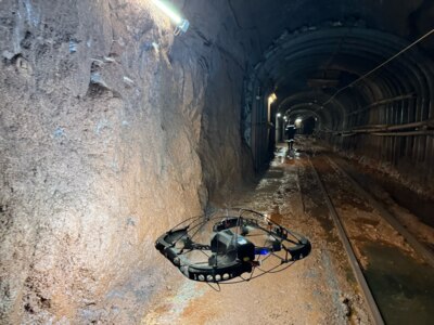 На Яковлевском ГОКе начали тестировать дроны для шахт