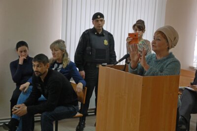 «Нас бьют каждый день». Сотрудники белгородской больницы дали показания в поддержку Ильи Зелендинова