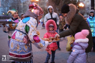Жителей 15-го округа Белгорода поздравили с новогодними праздниками*