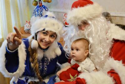 Как «Фонарь» вместе с Дедом Морозом и Снегурочкой поздравляли победителей проекта «Новогодние желания»