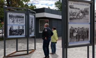 В Мичуринском сквере открыли фотовыставку «Белгород. Каким он был»
