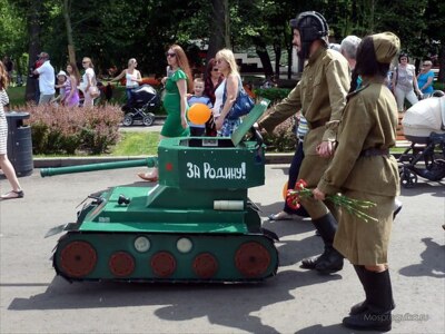 В Белгороде 9 мая проведут конкурс «военизированных колясок»