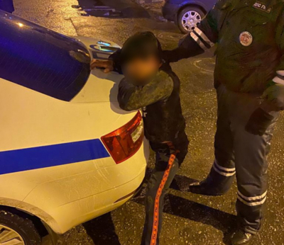 В Белгороде водителю и пассажиру не удалось сбежать от полицейских