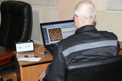 Заключённый колонии в Белгородской области обыграл в шахматы своего «коллегу» из Чикаго