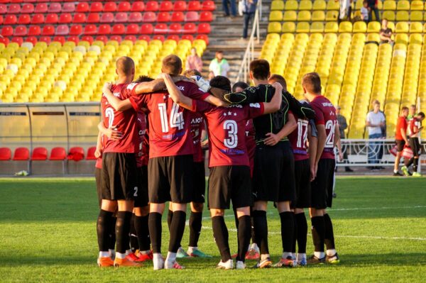 Counter Strike под ​SHAMAN и жареную картошку. Чем живут футболисты белгородского «Салюта» вне игр и тренировок