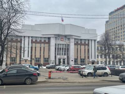 Воронежский суд частично снял обременение с Владимира Зотова и Ларисы Ковалёвой