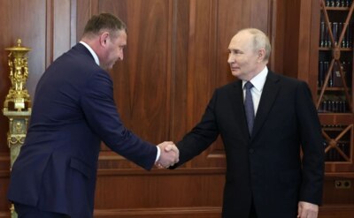 ​Александр Шуваев поздравил Владимира Путина с днём рождения