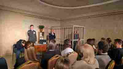 Не стать «человеком из Подольска». Что найдут белгородцы в новом спектакле белгородского музыкального театра