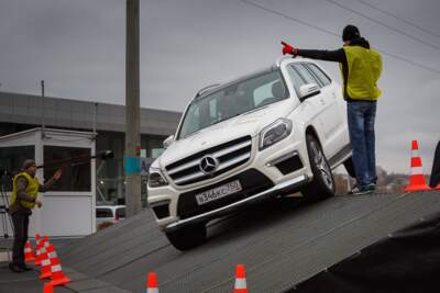 Тест-драйв внедорожников Mercedes-Benz