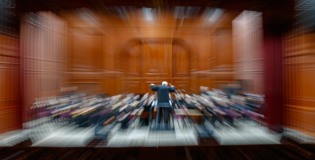 Музыка, которая помнит 30 декабря. В Белгороде презентовали «Трагическую» симфонию №4