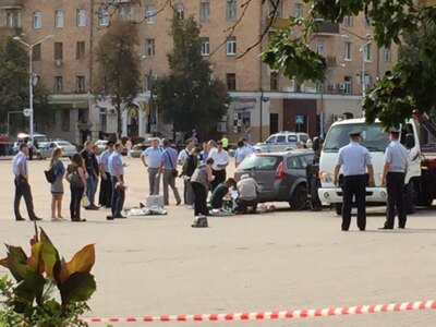 В белгородской больнице скончался мужчина, который выбросил труп на Соборной площади