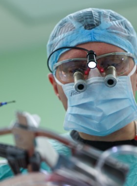 ​«Сердце под огнём». Как белгородские кардиохирурги спасли женщину, в сердце которой застрял осколок