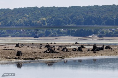 Фотограф запечатлел обмелевшее из-за атаки ВСУ Белгородское водохранилище
