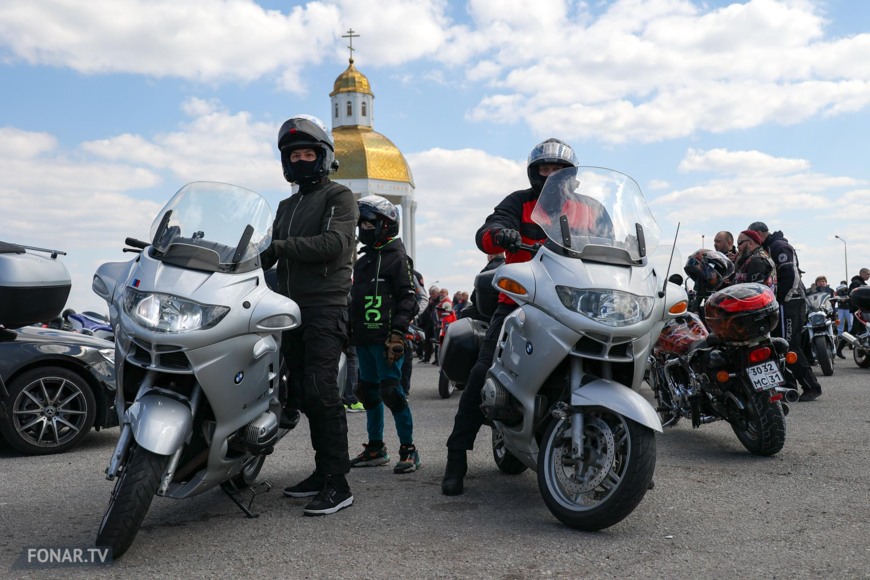 Более 300 мотоциклистов открыли новый мотосезон в Белгородской области