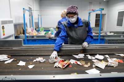 Как в Губкинском районе сортируют мусор на первом в России автоматизированном комплексе по обращению с отходами