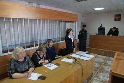 В Белгородской области председатель и два члена УИКа заплатят штрафы за вброс бюллетеней