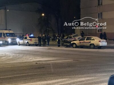 В Белгороде автомобиль ДПС попал в аварию
