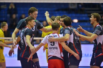 «Белогорье» открыло домашний сезон победой над волейболистами из Нижневартовска