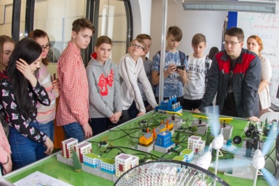 Стойленский ГОК организовал поездку для детей в воронежский технопарк «Кванториум»*