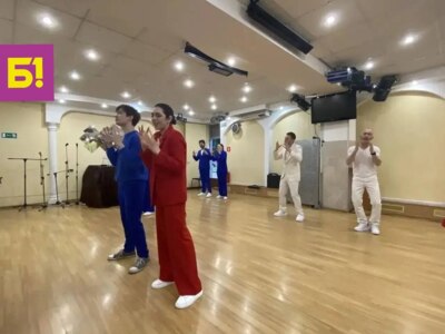 Белгородец исполнил гимн России на жестовом языке на сцене в Москве