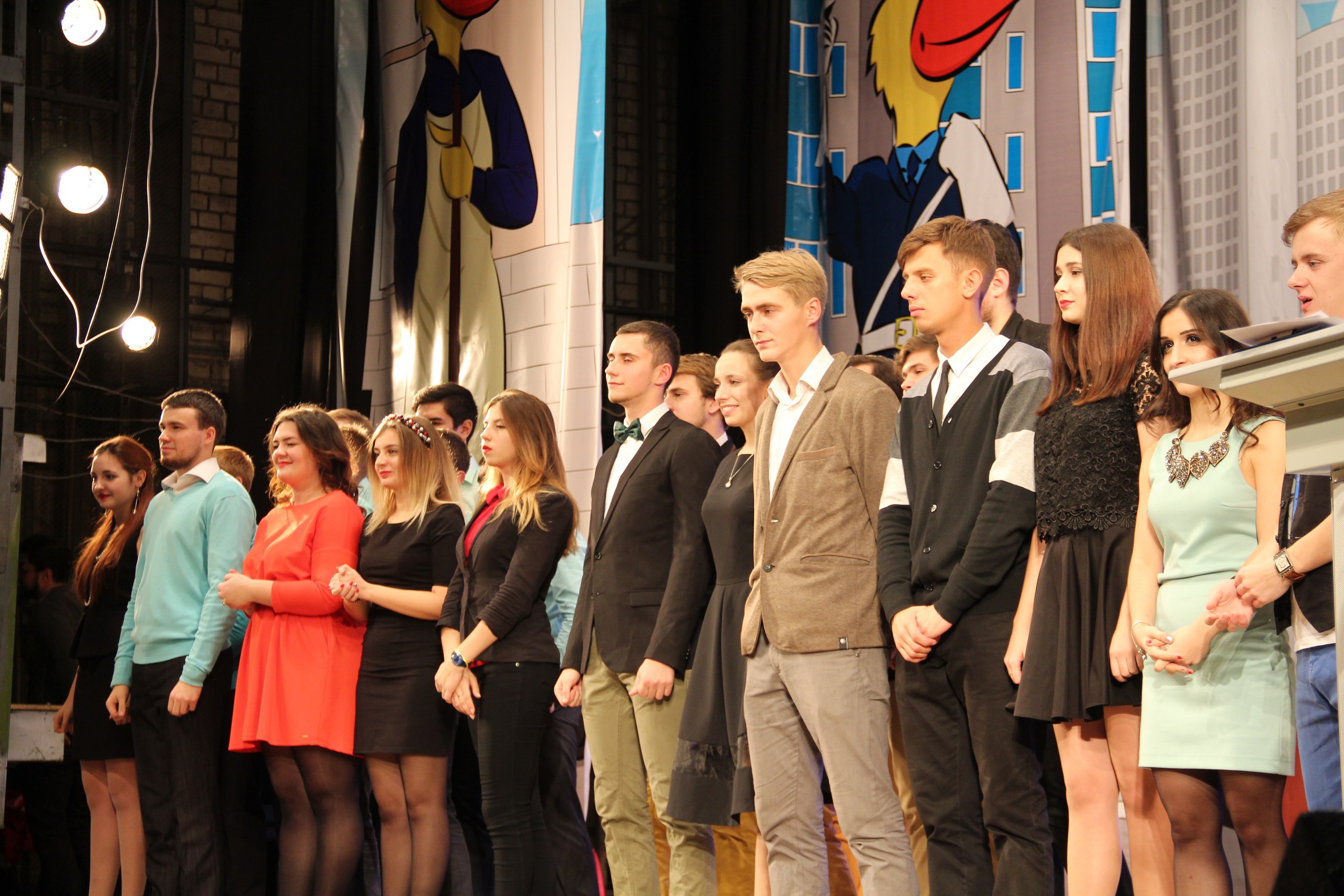 квн новогодний 10-11 класс квн новогодний 10-11 класс