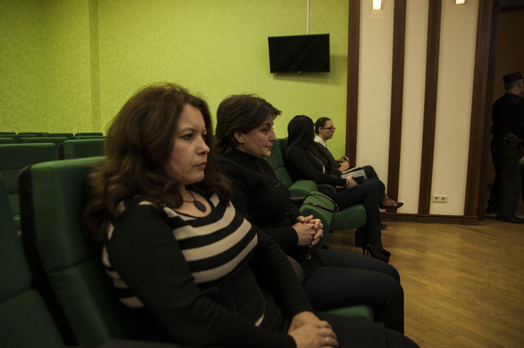 «Я больше не могу». Адвокат и матери пропавших Екатерины Кузьминой и Натальи Малаховой раскрыли подробности уголовного дела в соцсетях