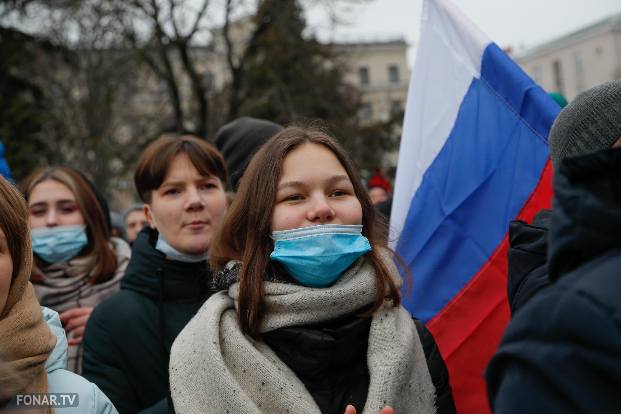 Опрос митинг. Протесты молодежи. Молодежь на митинге. Демонстрация молодежи в Москве. Белгород митинг против войны.