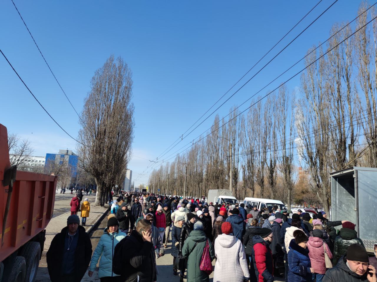 В Белгороде на продовольственной ярмарке выстроились очереди за сахаром —  FONAR.TV