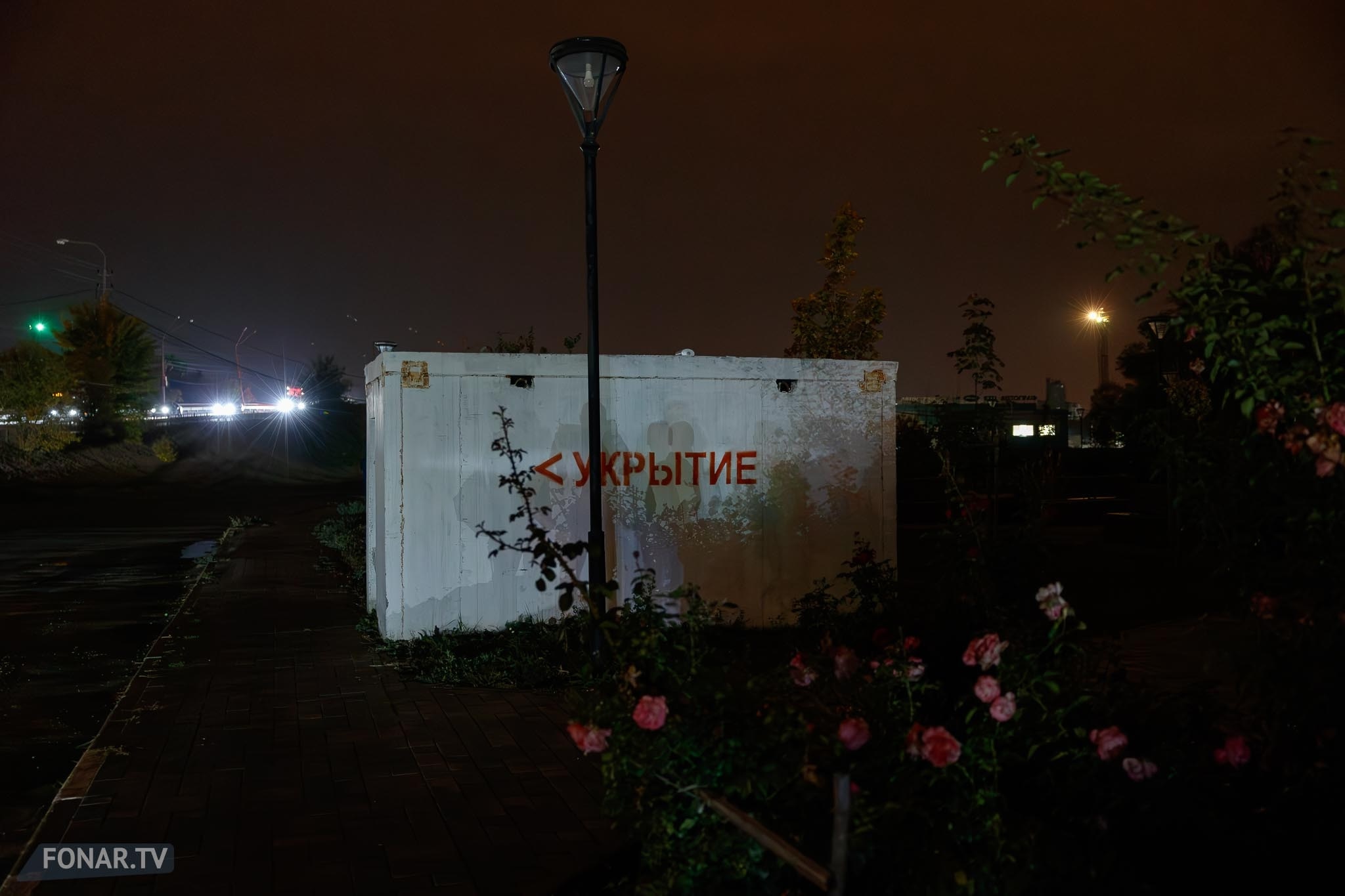 Микрорайон Крейда во время отключения уличного освещения в Белгороде, 7 октября 2025 года